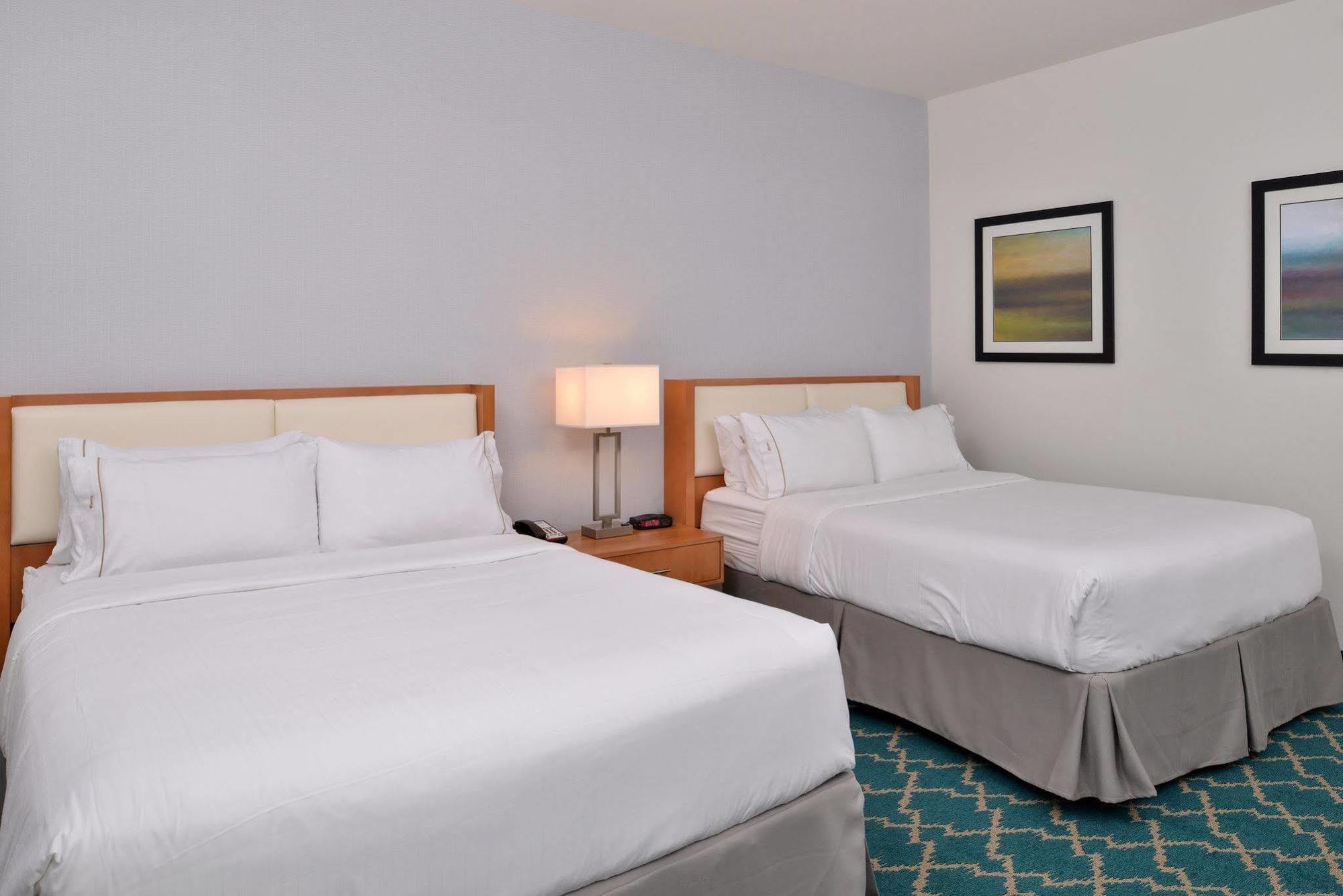 Holiday Inn Express And Suites West Ocean City By Ihg Екстер'єр фото